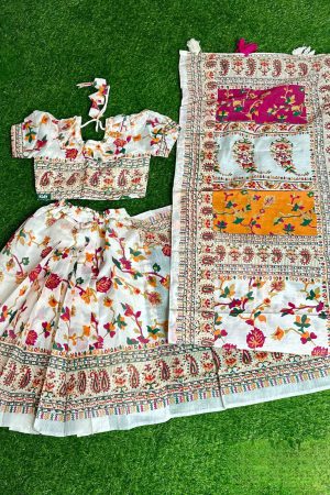 bs 48 বেবি রেডি হাফ সিল্ক প্রিন্ট শাড়ি